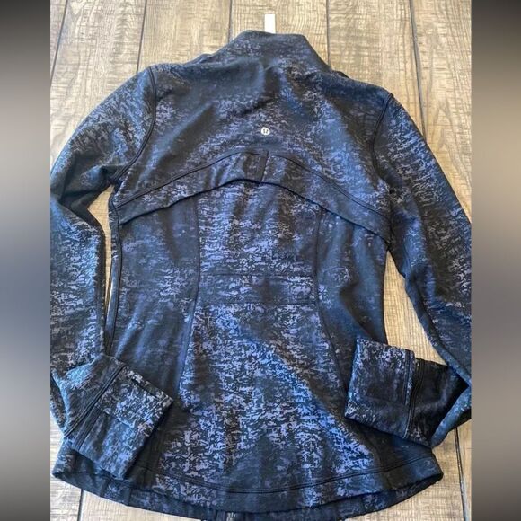 Lululemon Define Jacket Luxtreme - Picture 3 of 7
